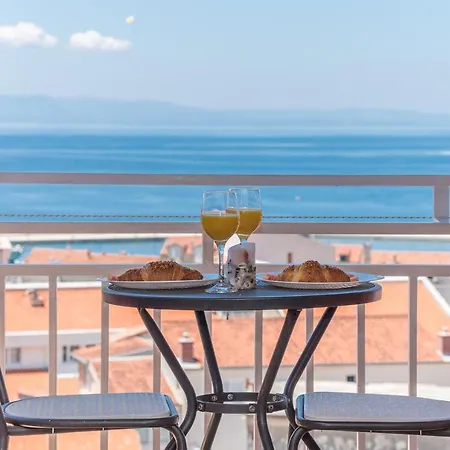 Zoka Макарска