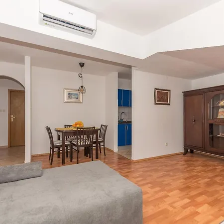 Zoka Apartamento *