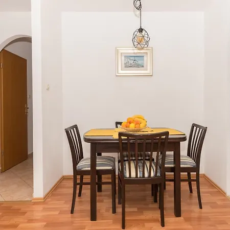 Apartamento Zoka *